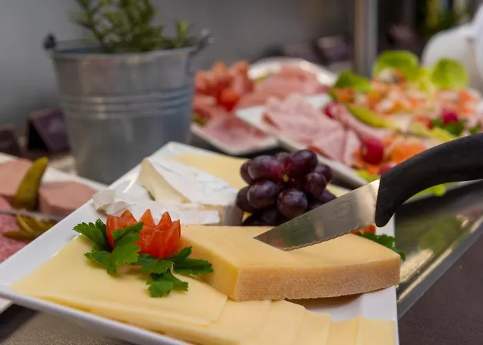 فندق فندق سيتي إن لايبزيج 2*